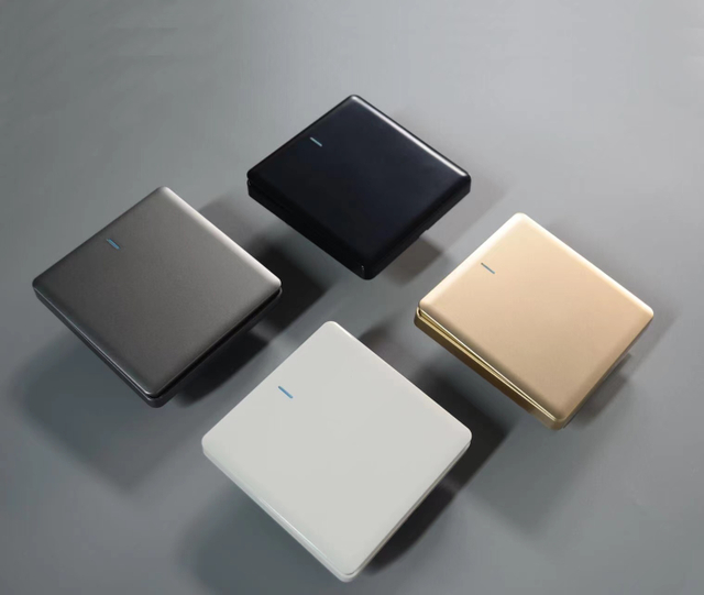 86 type 220v-250v Uk Standard Electrical Switch ODM/OEM PC Acrylic Large Panel Design Brushed Wall Switch And Socket Socket