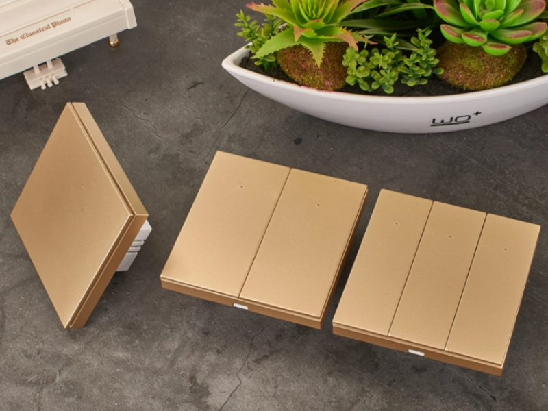 Pairing Switch Sockets with Energy-Saving Lighting