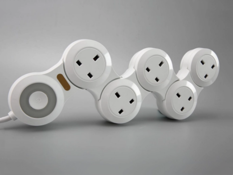 Comparison of Multifunctional Socket Strips And Standard Outlets